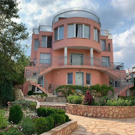 Sunray Guest House, Private Rooms & Apartment With Lovely Sea View فارنا المظهر الخارجي الصورة