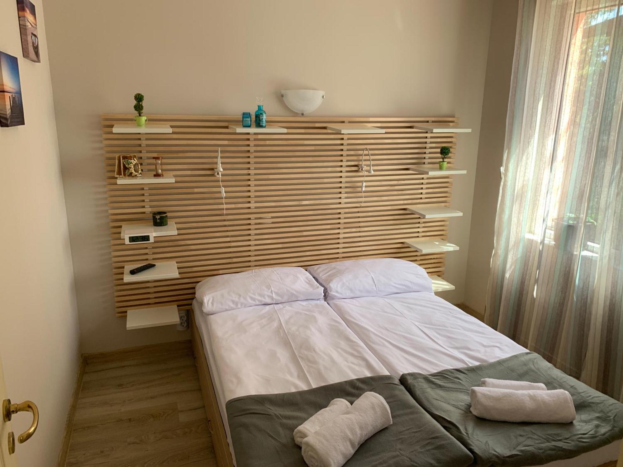Sunray Guest House, Private Rooms & Apartment With Lovely Sea View فارنا المظهر الخارجي الصورة